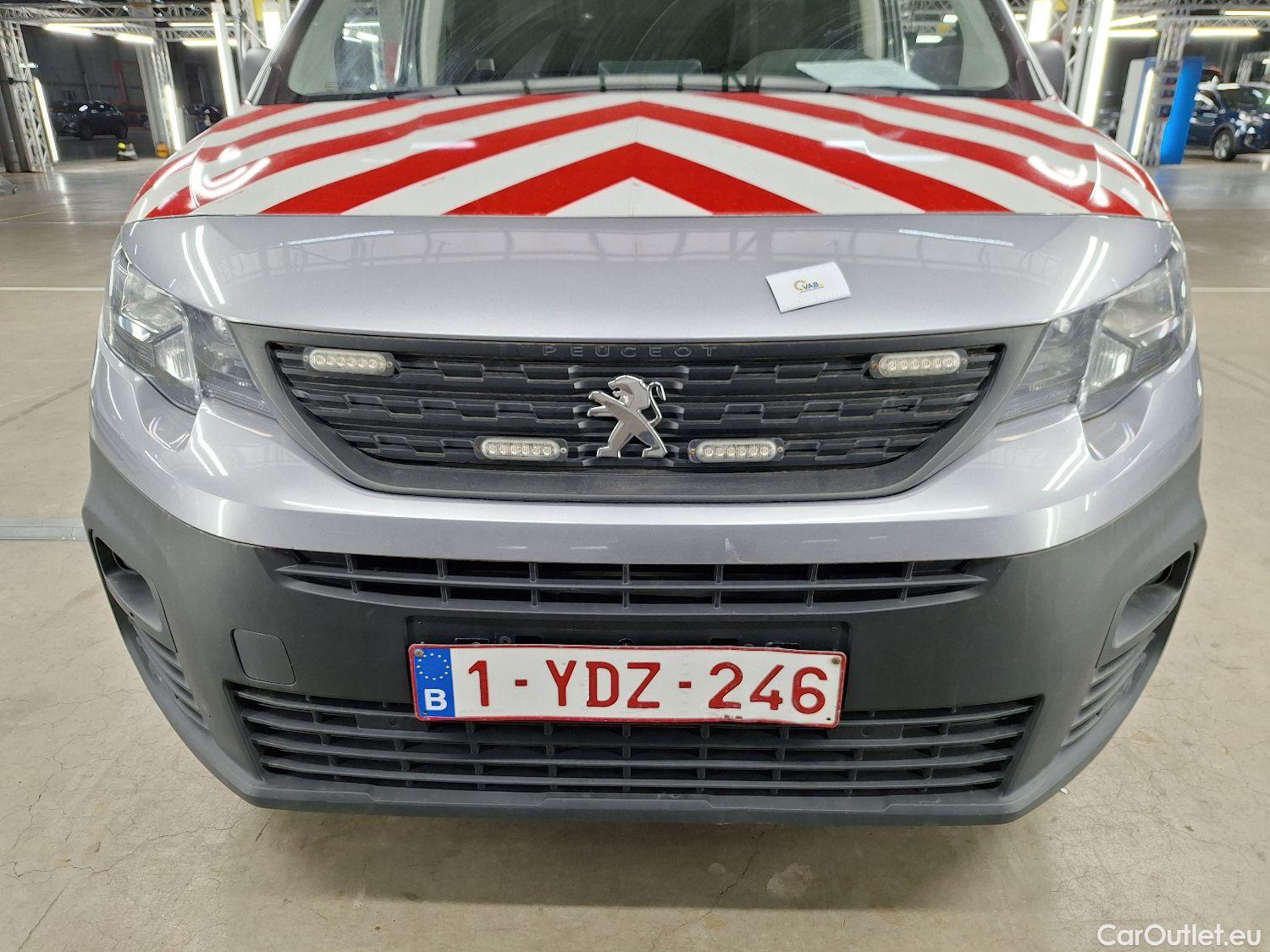  Peugeot  Partner Peugeot, _ '18, Peugeot  1.5 BHDi L1 Light 75kW s/s Premium #45