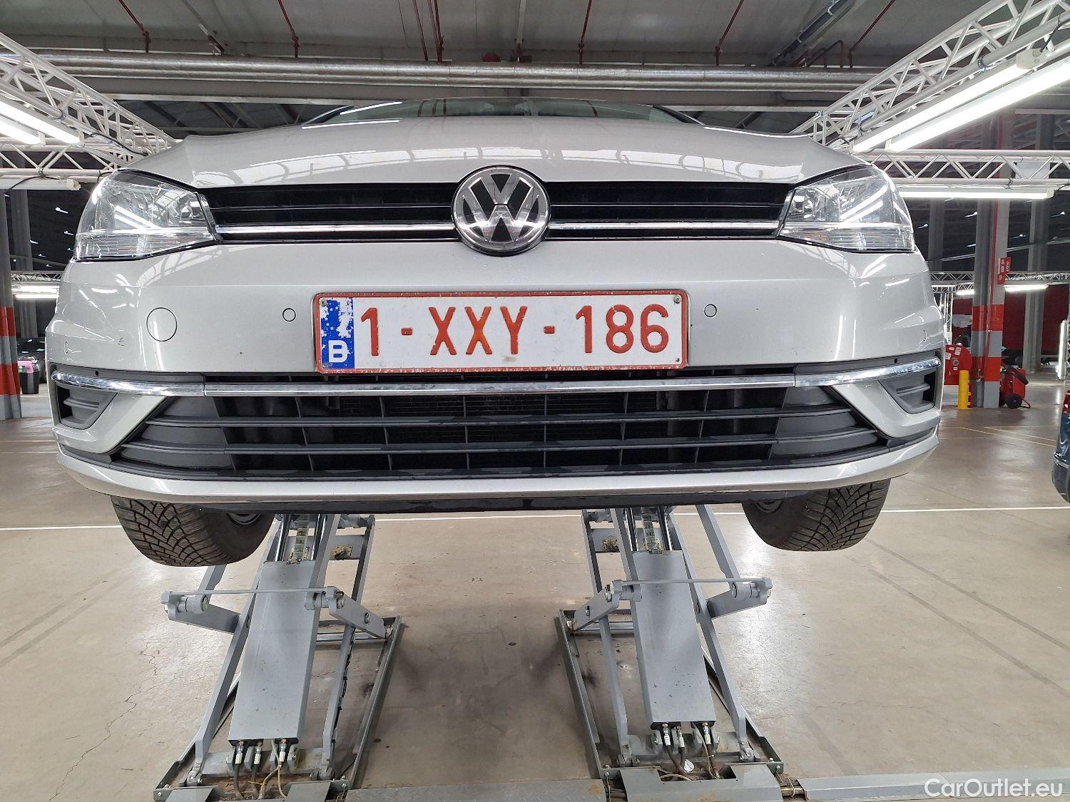  Volkswagen  Golf  VW, VII FL'16, Volkswagen VII 1.6 TDi Last Edition 5d #3