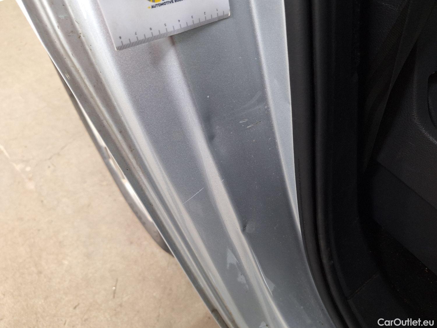  Volkswagen  Touran VW,  '15, Volkswagen  2.0 TDi 110kW Highline DSG 5d 7pl #16