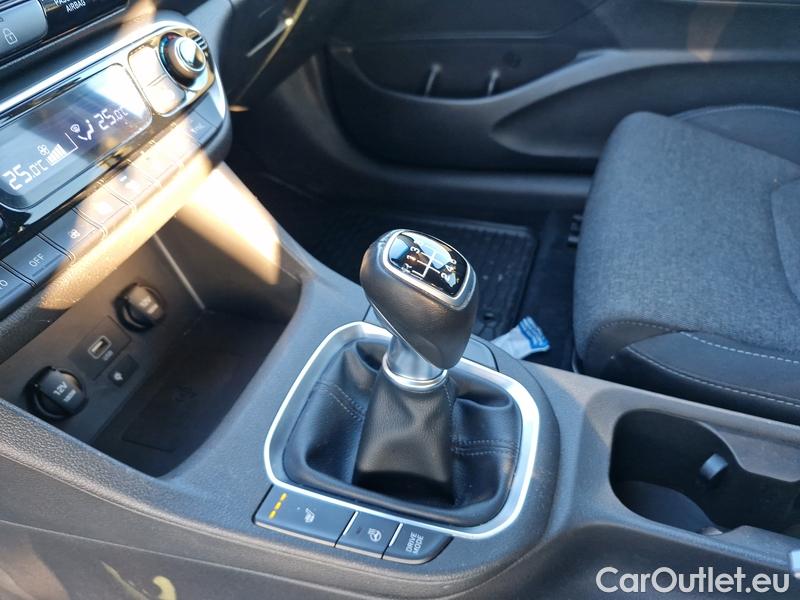  Hyundai  i30   cw (PD)(2017->)  1.5T-GDI 118 Family Smart #11