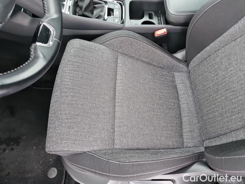  Skoda  Karoq  (NU)(2017->)  2.0 TDI 85 Style #12