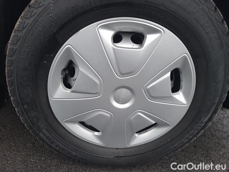  Ford  Transit Custom-LCV (TTU) (2023) Tr.Cu.2.0TDCi 96 300 Tr L1 4d #28