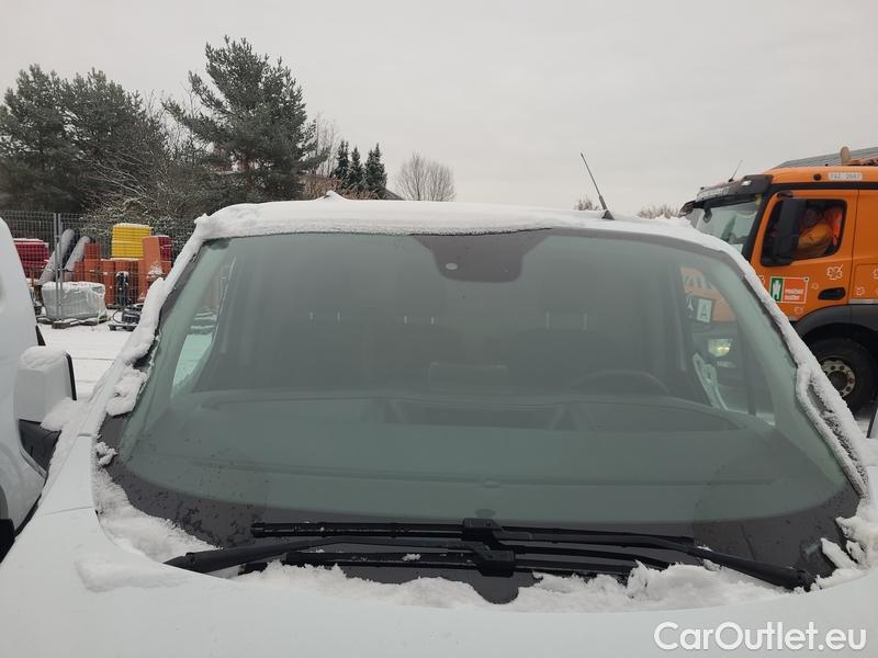  Ford  Transit Custom-LCV (TTU) (2023) Tr.Cu.2.0TDCi 96 300 Tr L1 4d #1