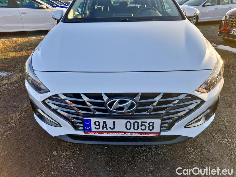  Hyundai  i30   cw (PD)(2017->)  1.5T-GDI 118 Family Smart #2