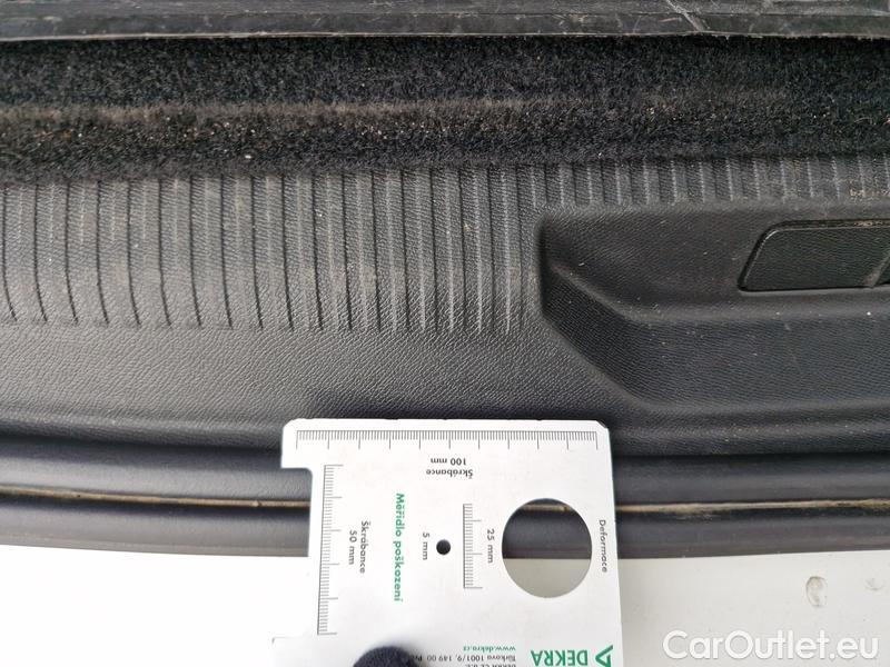  Peugeot  308 -SW  (P5) (2021)  SW 1.2PT 130 Allure P.AT #18