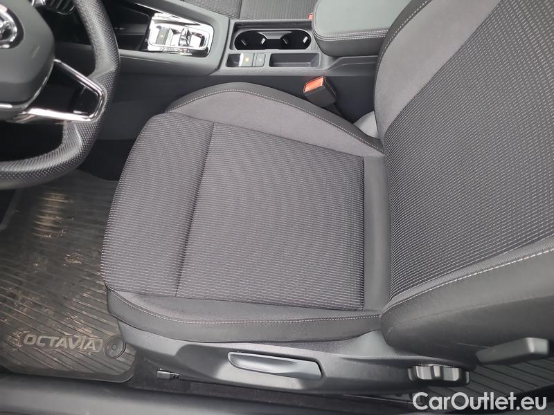  Skoda  Octavia  Combi (NX3)(2020) Oct.Co1.5TSI CNG 130 Ambit AT #10