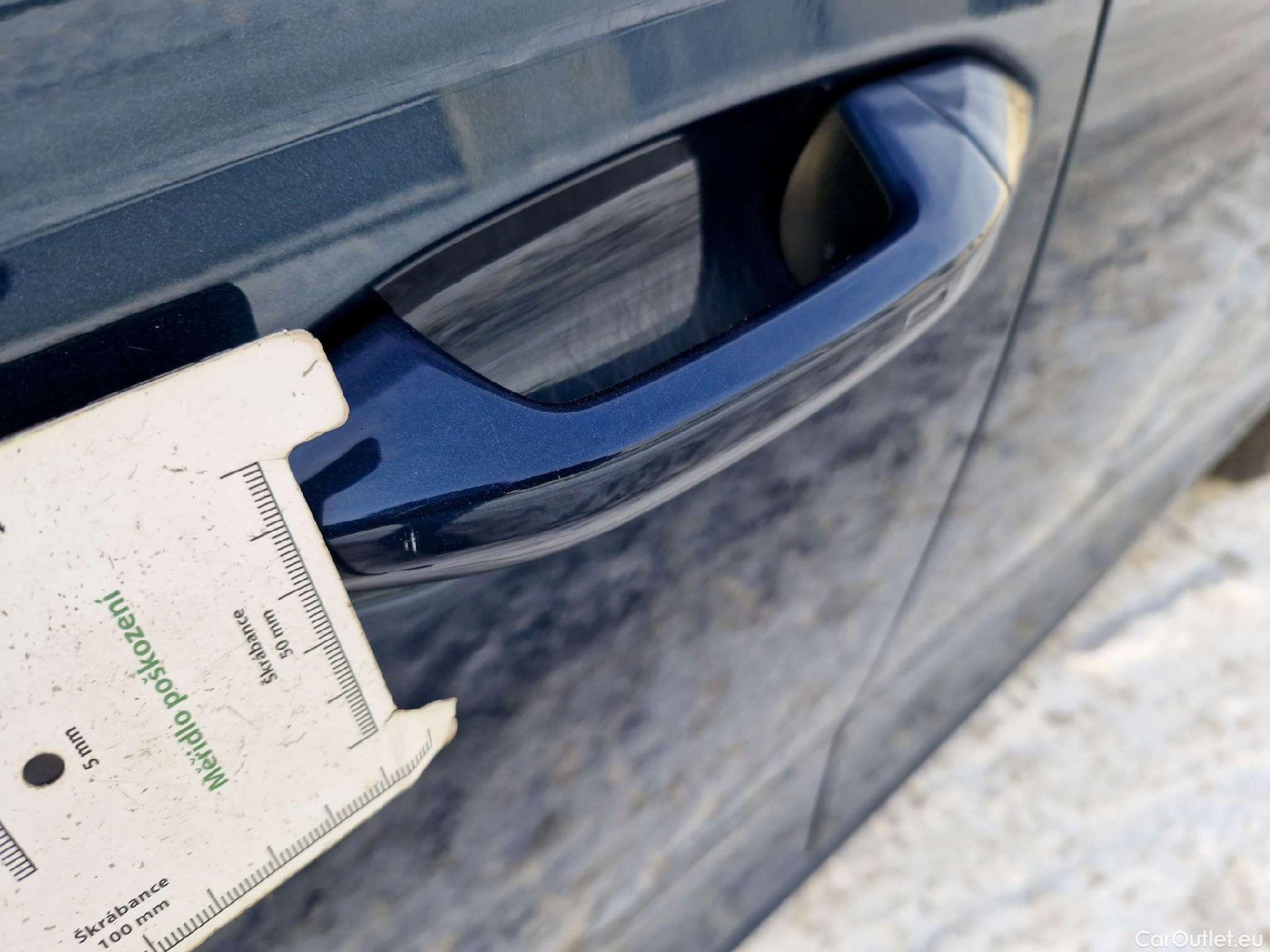  Skoda  Octavia  Combi (NX3)(2020) Oct.Combi 1.5TSI 110 Style #15