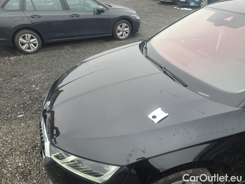  Skoda  Octavia  Lim. (NX3)(2020)  1.5e-TEC 110 Style AT #14