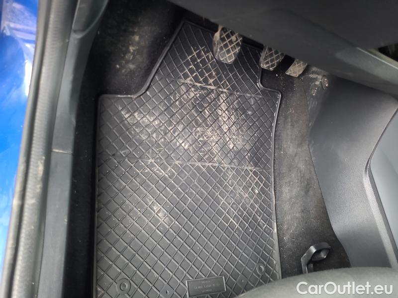  Skoda  Fabia  3 (2015)  1.0TSI 70 Active #2