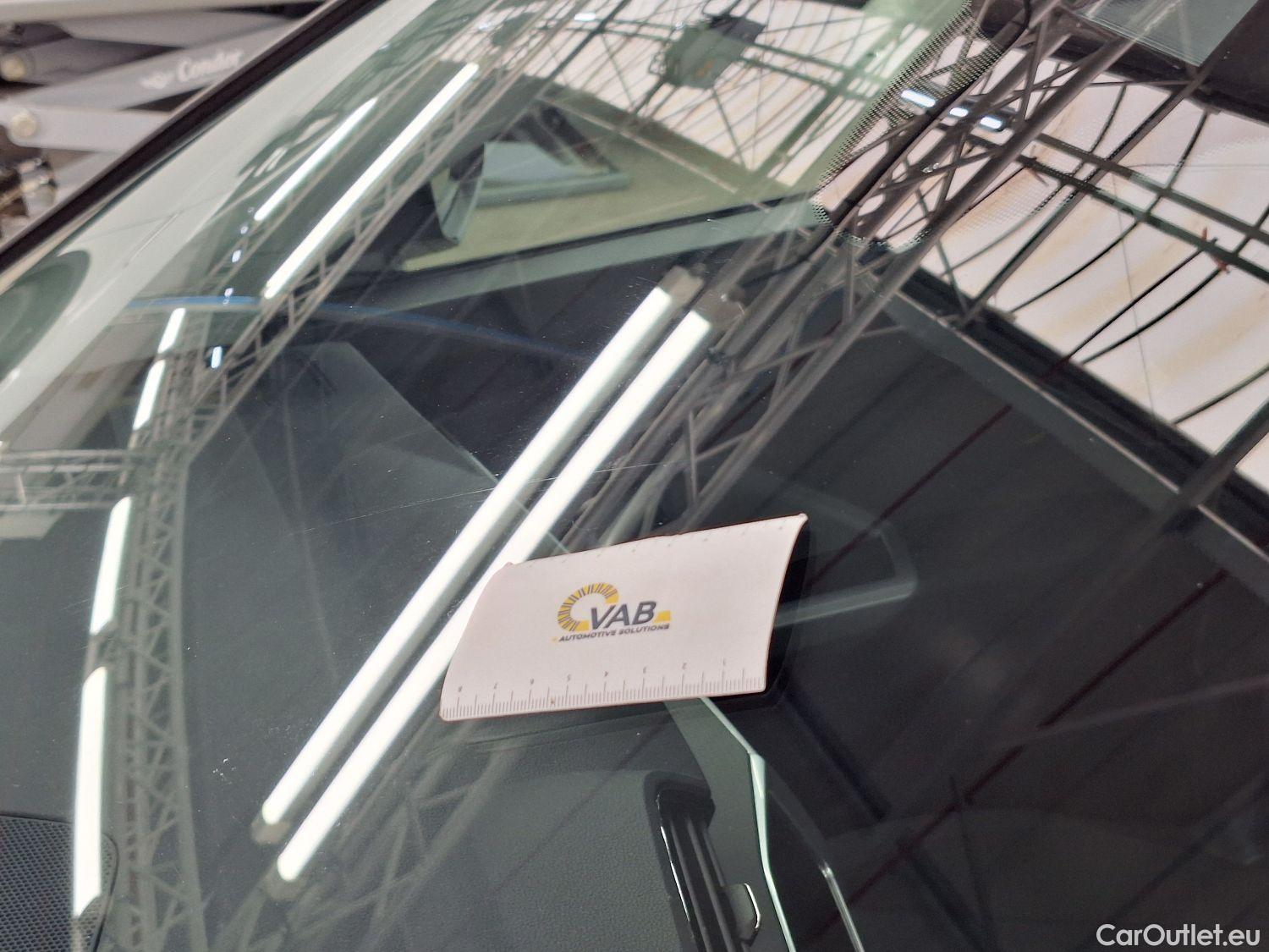  Audi  Q3 Audi,  '18, Audi  35 TDI S Tronic Bus. Ed. Attraction 5d #43