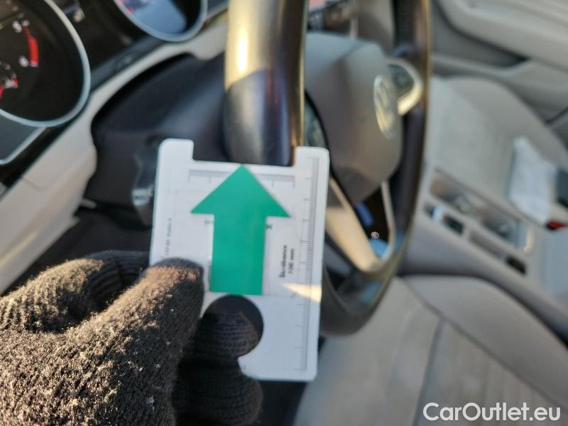  Volkswagen  Passat  Variant (CB5) (2019) Pas.Var.2.0TDI 110 Elegance #10