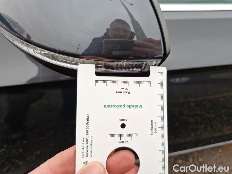  Volkswagen  Passat  Variant (CB5) (2019) Pas.Var.2.0TDI 110 Elegance AT #4