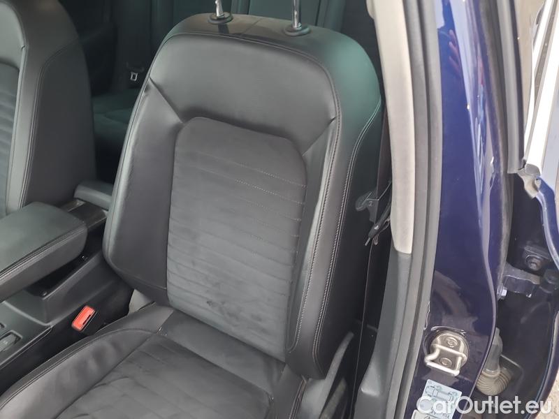 Volkswagen  Passat  Variant (CB5) (2019) Pas.Var.2.0TDI 110 HL AT #21