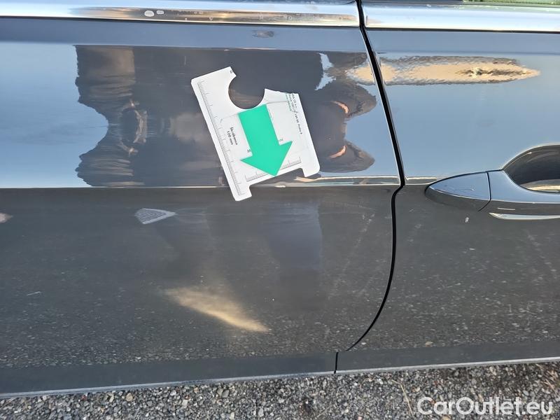  Volkswagen  Passat  Variant (CB5) (2019) Pas.Var.2.0TDI 110 Elegance #27