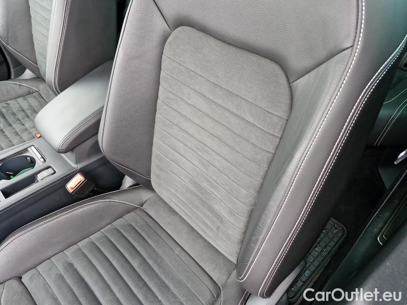  Volkswagen  Passat  Variant (CB5) (2019) Pas.Var.2.0TDI 110 Elegance AT #10