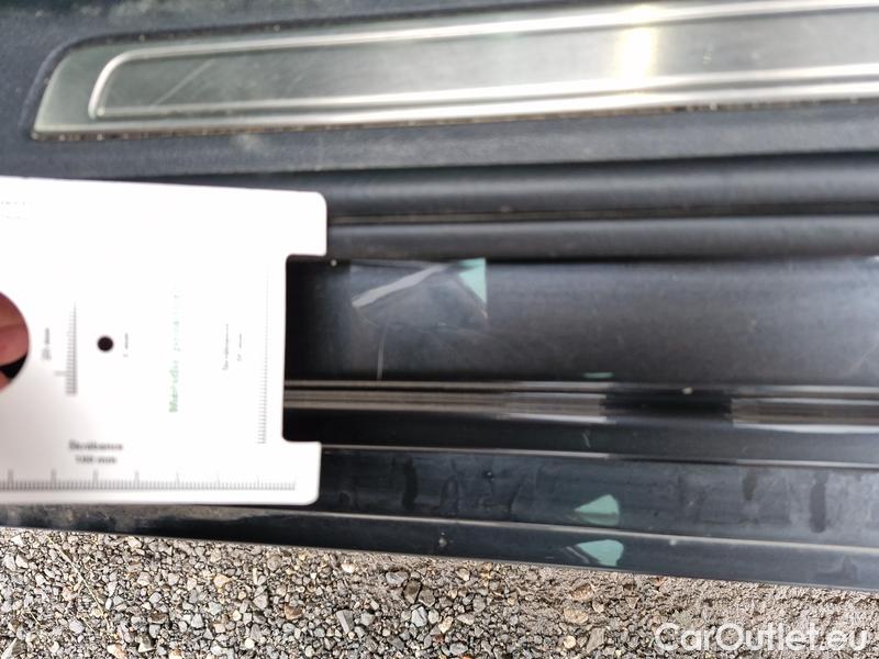  Volkswagen  Passat  Variant (CB5) (2019) Pas.Var.2.0TDI 110 Elegance AT #8