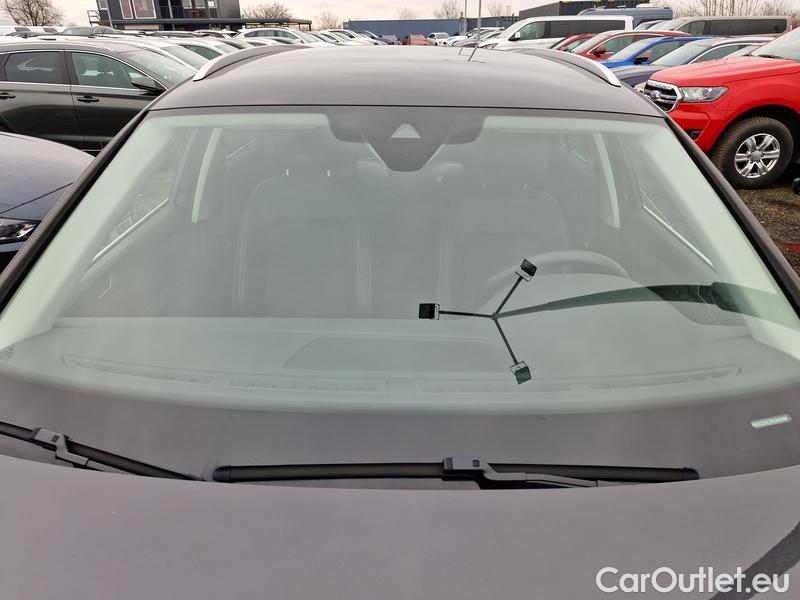  Volkswagen  Passat  Variant (CB5) (2019) Pas.Var.2.0TDI 110 Elegance AT #1