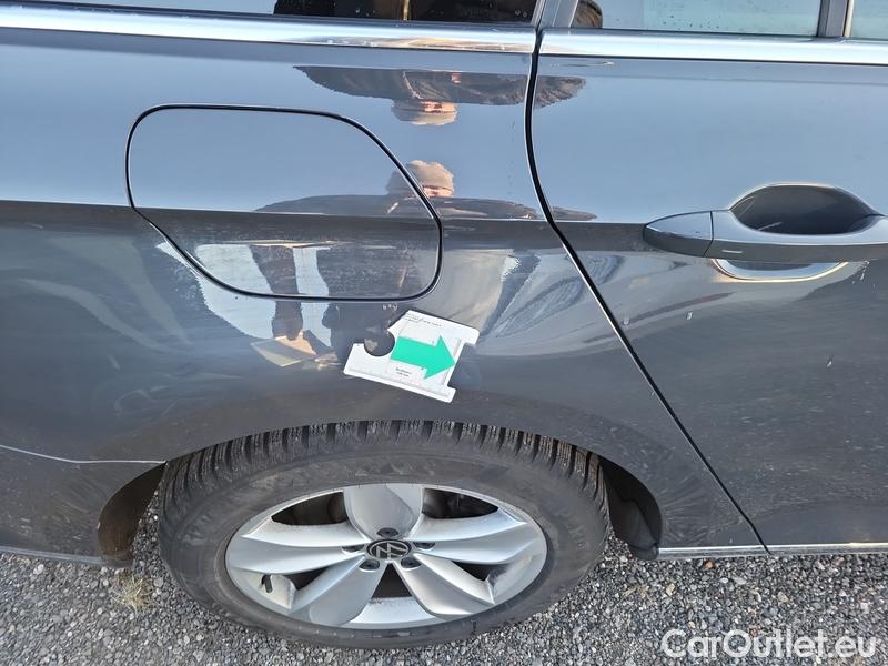  Volkswagen  Passat  Variant (CB5) (2019) Pas.Var.2.0TDI 110 Elegance #26