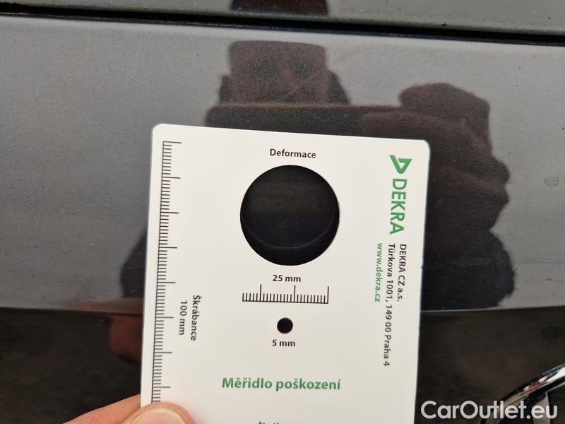  Volkswagen  Passat  Variant (CB5) (2019) Pas.Var.2.0TDI 110 Elegance AT #16