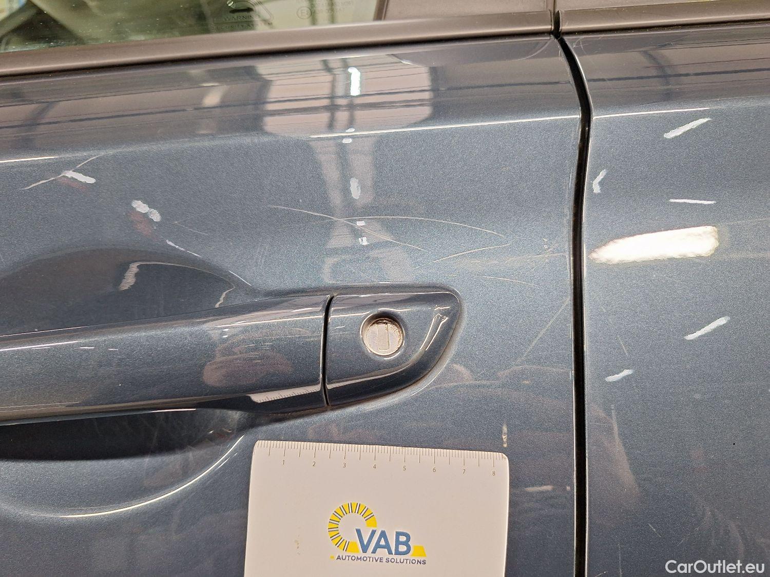  Hyundai  i30 Hyundai,  FL'20, Hyundai  5D 1.0 T-GDi 88kW Twist 5d #31