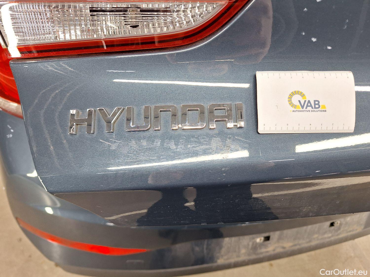  Hyundai  i30 Hyundai,  FL'20, Hyundai  5D 1.0 T-GDi 88kW Twist 5d #41