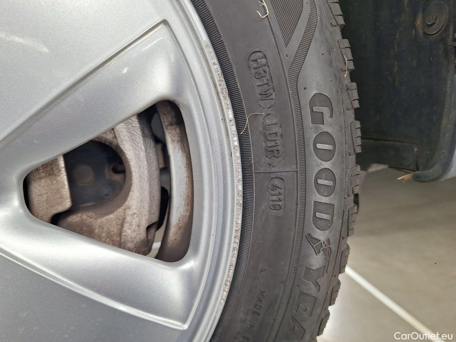  Mini  Cooper MINI, Mini 5d '14, Mini 5 door One 5d #3