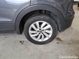  Volkswagen  T-CROSS VOLKSWAGEN  / 2019 / 5P / SUV 1.5 TSI STYLE DSG #124