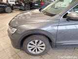  Volkswagen  Tiguan VOLKSWAGEN  / 2016 / 5P / SUV 2.0 TDI SCR 110KW BUSINESS BMT 4MOT DSG #56