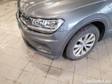  Volkswagen  Tiguan VOLKSWAGEN  / 2016 / 5P / SUV 2.0 TDI SCR 110KW BUSINESS BMT 4MOT DSG #58