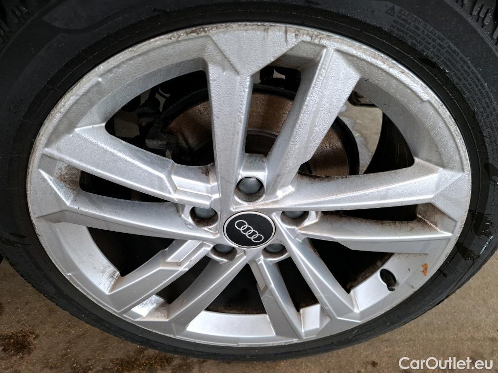  Audi  A3 AUDI  Sportback / 2020 / 5P / Berline 35 TFSI 150 MHEV S Tronic Business Line #6