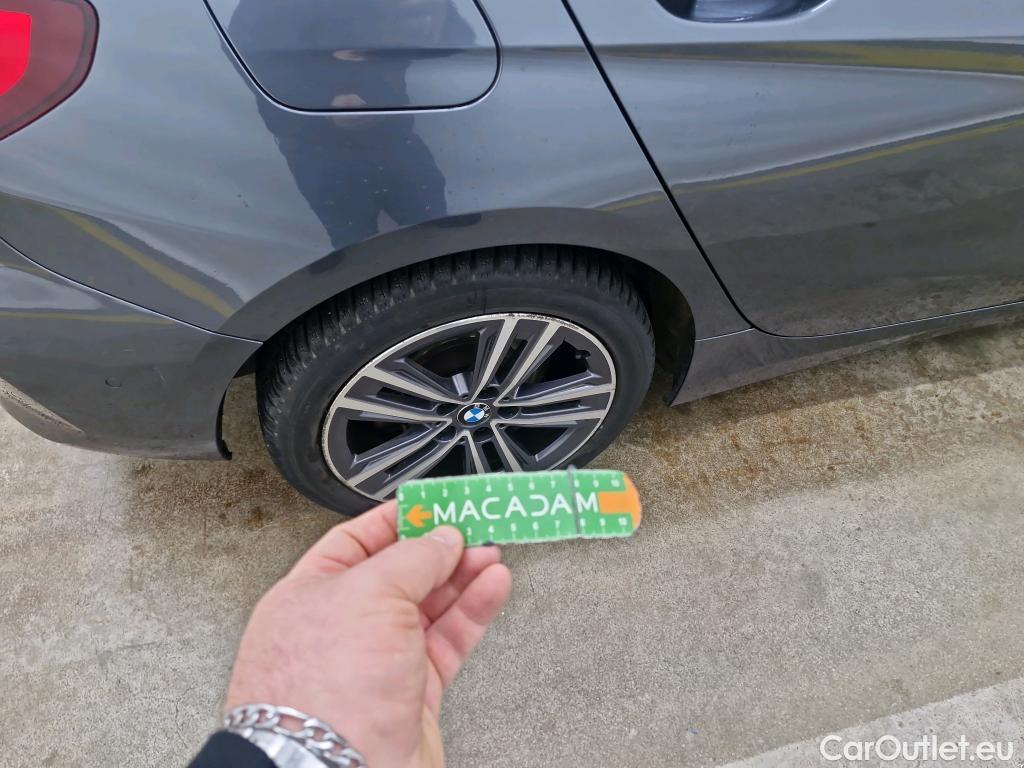  Bmw  Serie 1 Série 1 Berline 118 d Lounge 2.0 150CV BVA8 E6dT #21