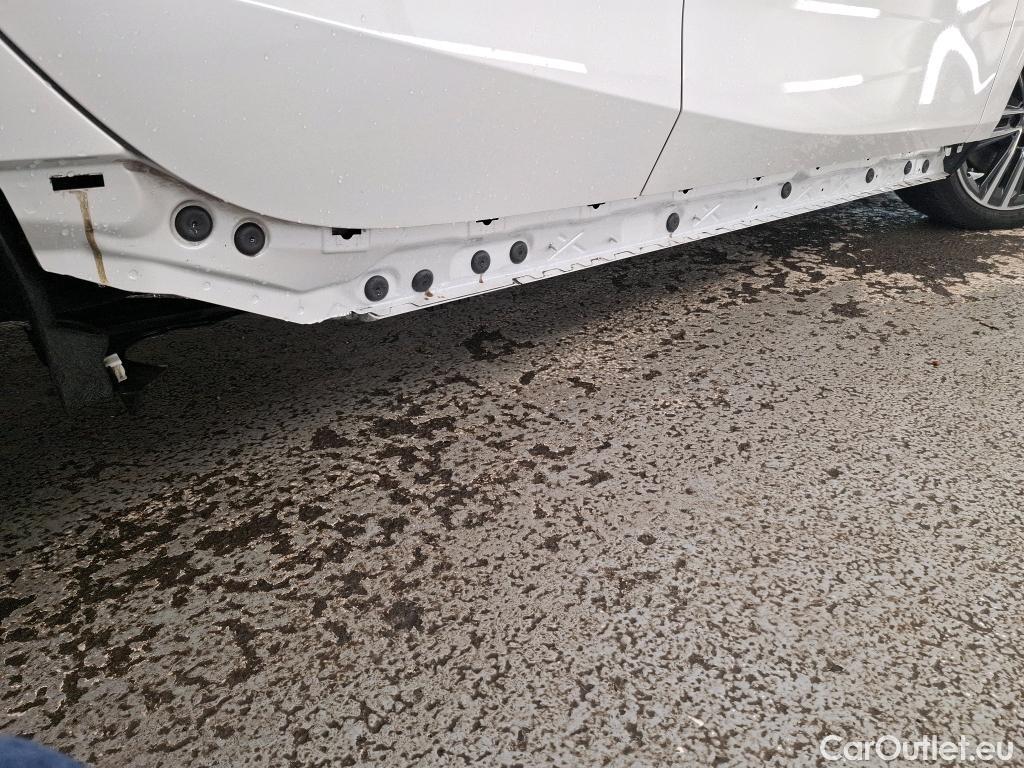  Bmw  Serie 1 BMW Série 1 / 2019 / 5P / Berline 116i DKG7 Business Design #2