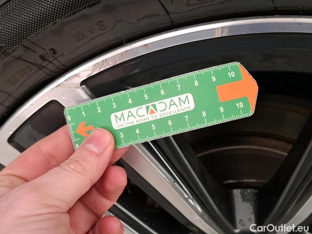  Bmw  Serie 1 BMW Série 1 / 2019 / 5P / Berline 116i DKG7 Business Design #10