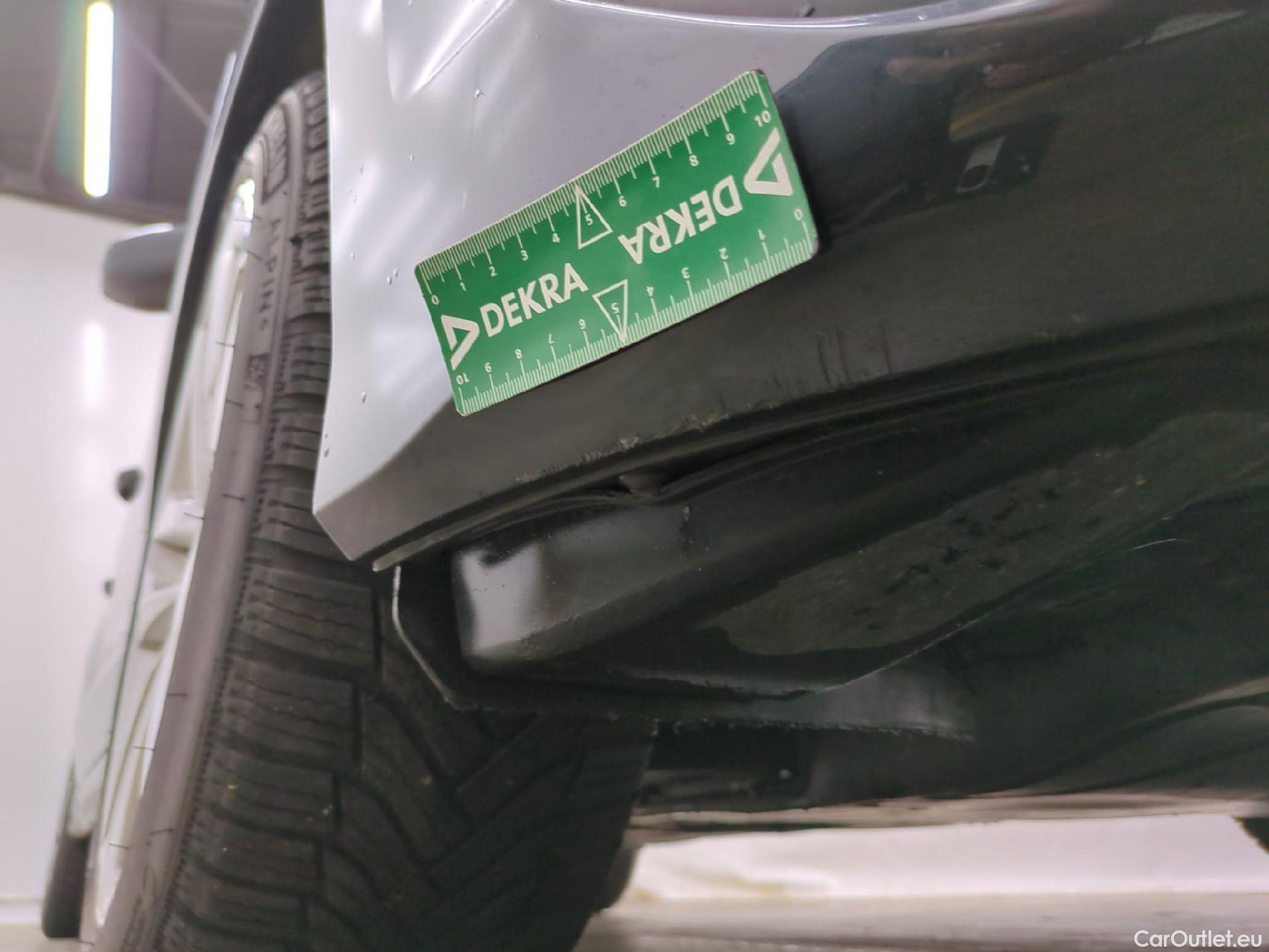  Audi  A3  Berline 30 TDI Business Line 2.0 TDI 115CV BVA7 E6d #29