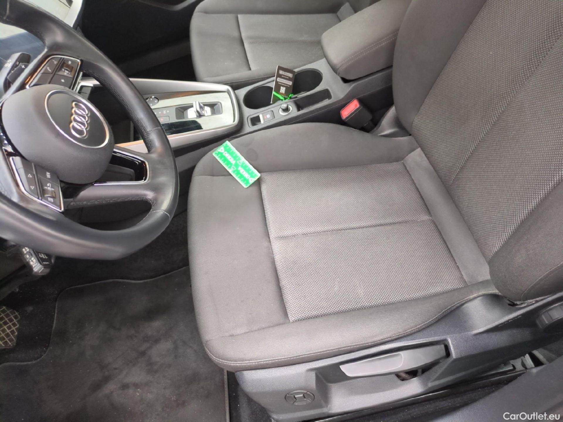  Audi  A3  Berline 30 TDI Business Line 2.0 TDI 115CV BVA7 E6d #25