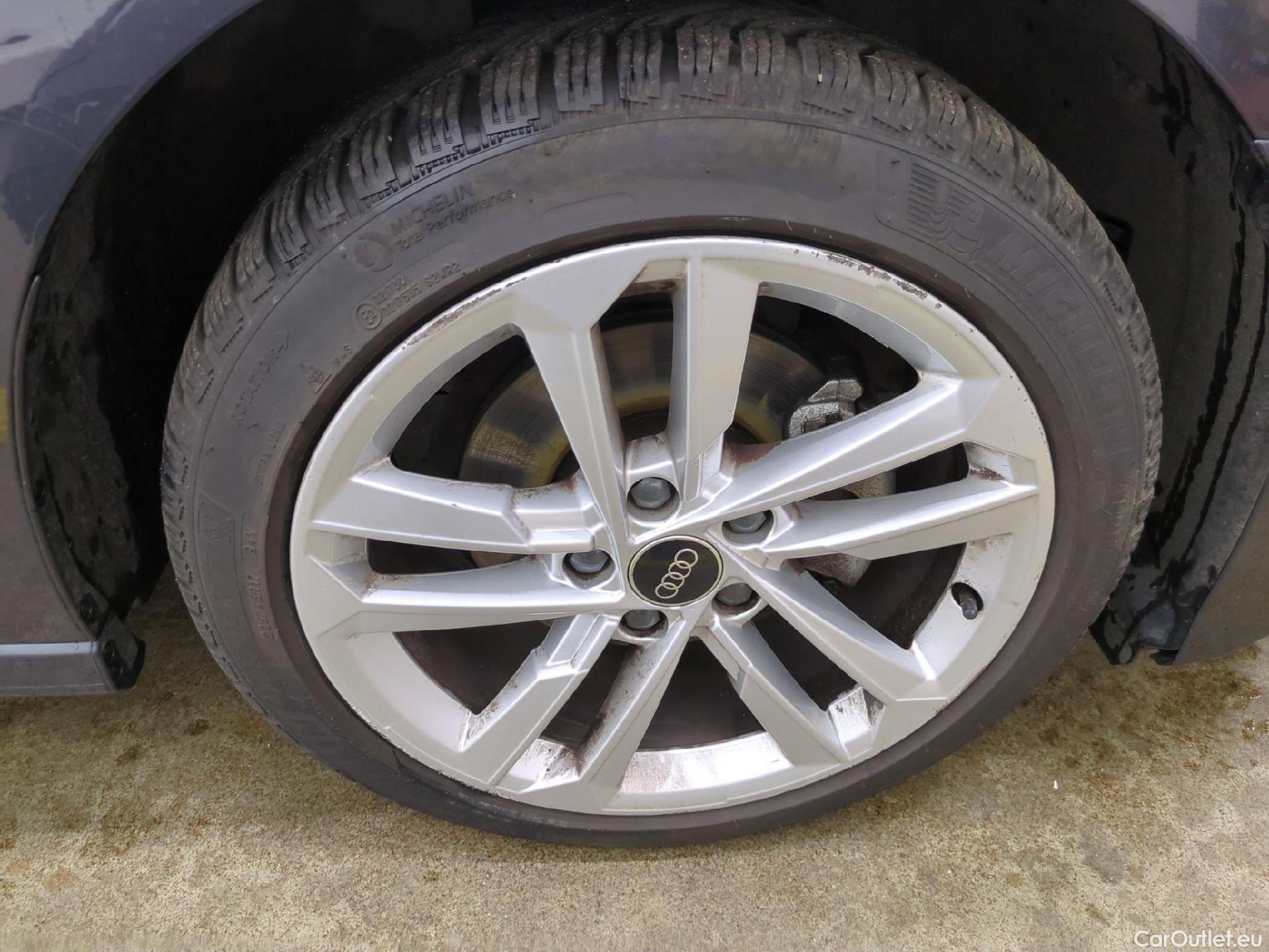  Audi  A3  Berline 30 TDI Business Line 2.0 TDI 115CV BVA7 E6d #3