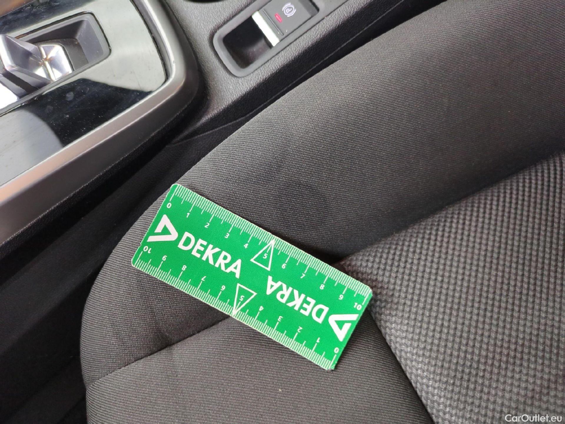  Audi  A3  Berline 30 TDI Business Line 2.0 TDI 115CV BVA7 E6d #26