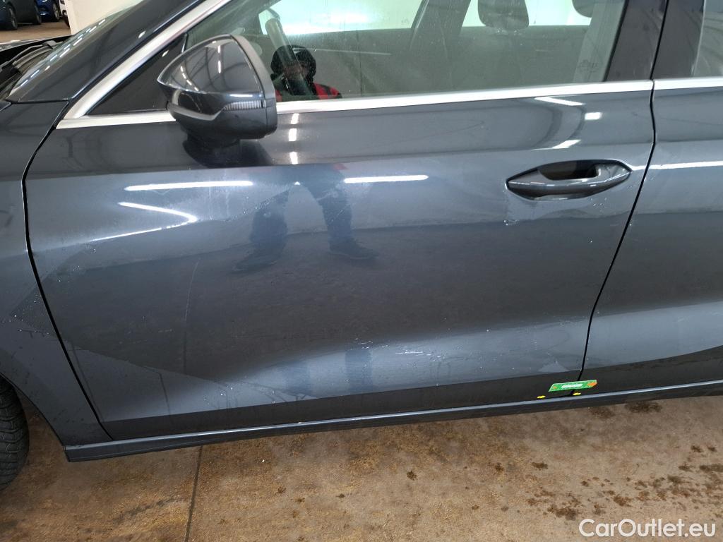  Audi  A3 AUDI  Sportback / 2020 / 5P / Berline 35 TFSI 150 MHEV S Tronic Business Line #1