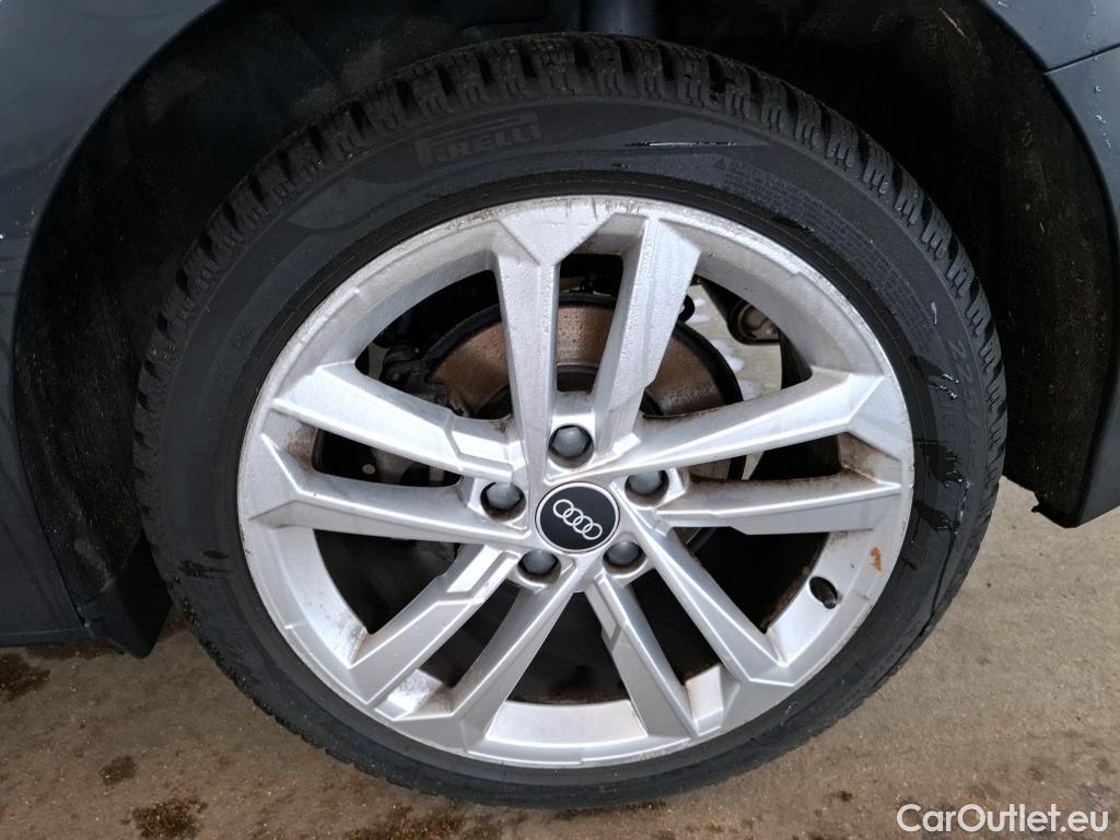  Audi  A3 AUDI  Sportback / 2020 / 5P / Berline 35 TFSI 150 MHEV S Tronic Business Line #23