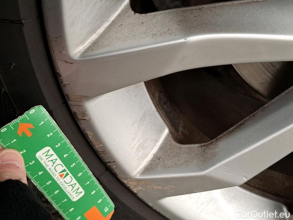  Audi  A4 AUDI  Avant / 2019 / 5P / Break 30 TDI 136 S tronic Business line #23