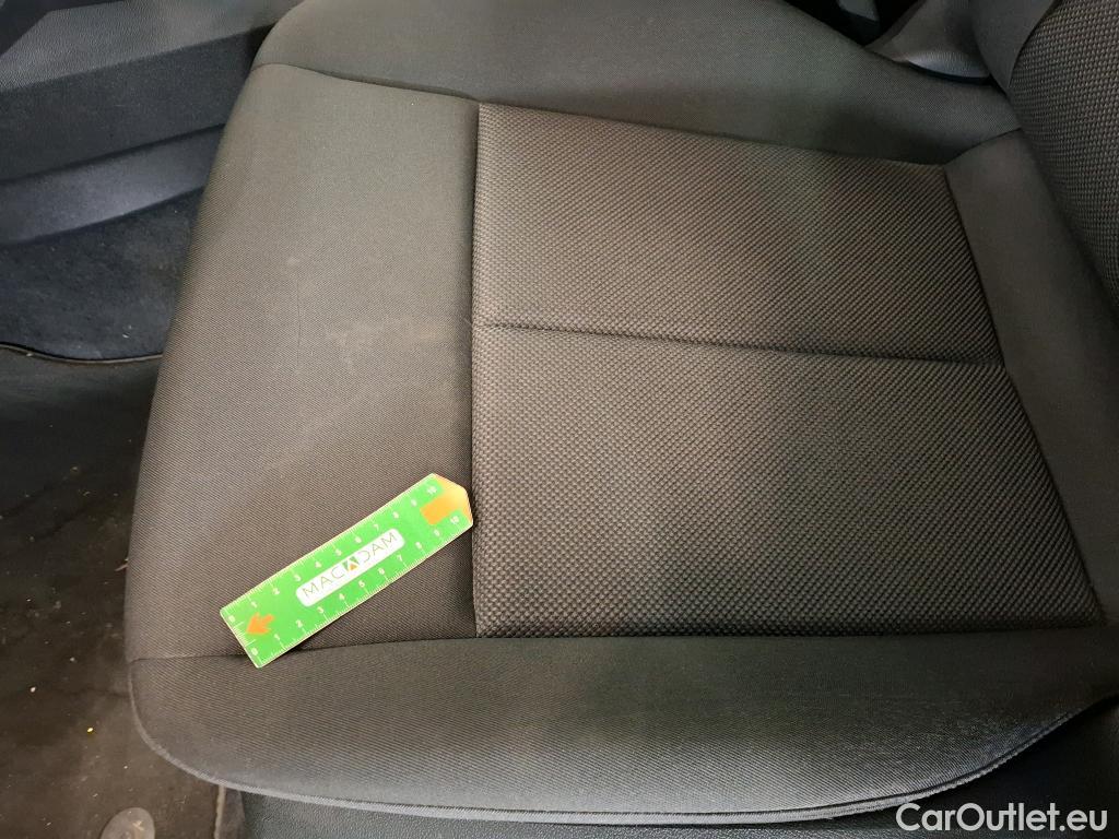  Audi  A3 AUDI  Sportback / 2020 / 5P / Berline 35 TFSI 150 MHEV S Tronic Business Line #26