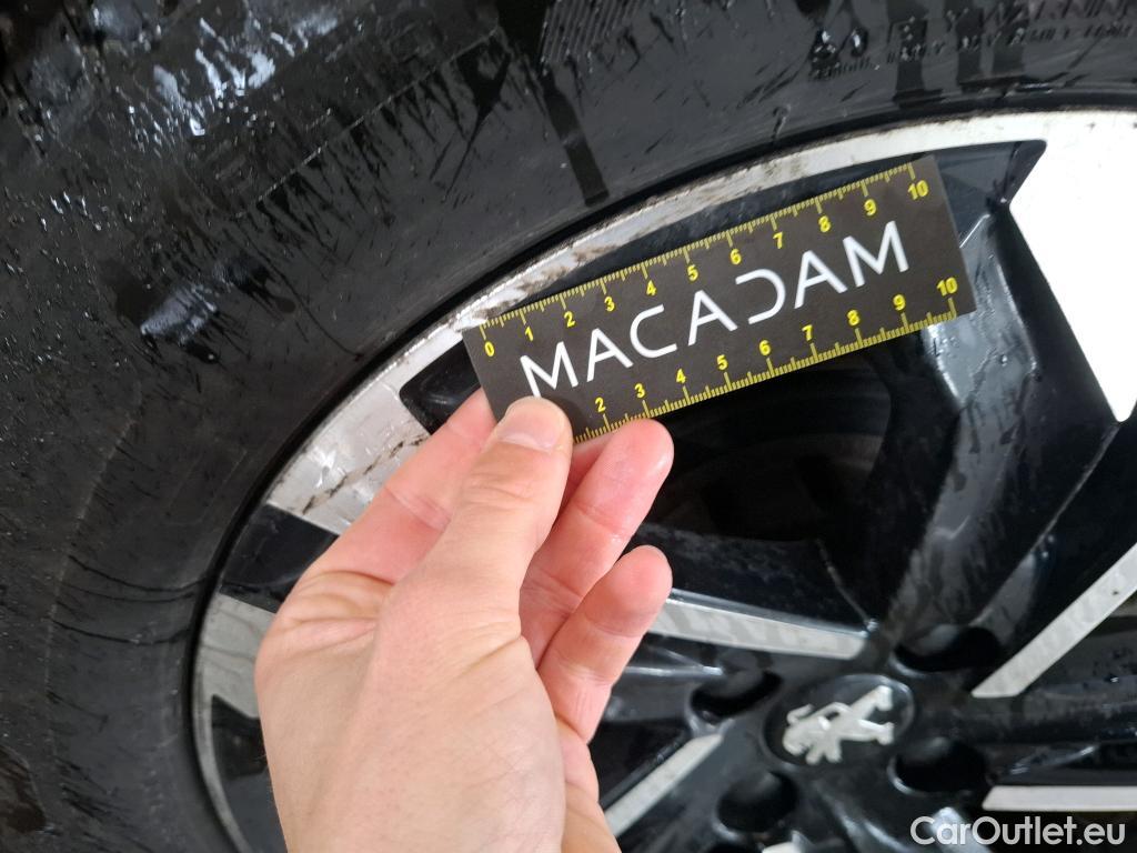  Peugeot  2008  Allure Business 1.5 HDi 110CV BVM6 E6d #21