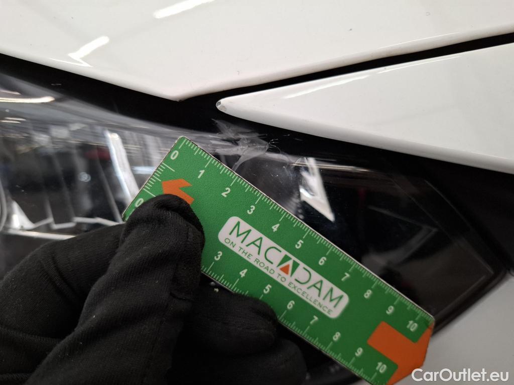  Peugeot  208  Allure Business 1.2 PureTech 100CV BVM6 E6d #1