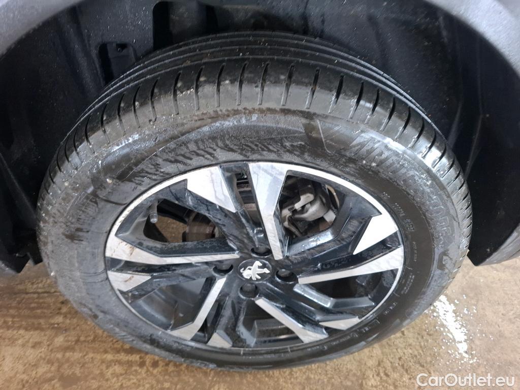  Peugeot  2008  Allure Business 1.5 HDi 110CV BVM6 E6d #19