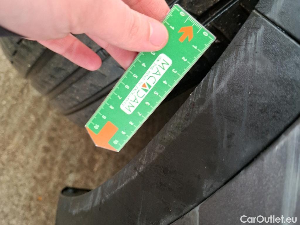  Hyundai  Santa Fe HYUNDAI  / 2020 / 5P / SUV 1.6 T-GDI 265 PHEV HTRAC BUSINESS AUTO #21