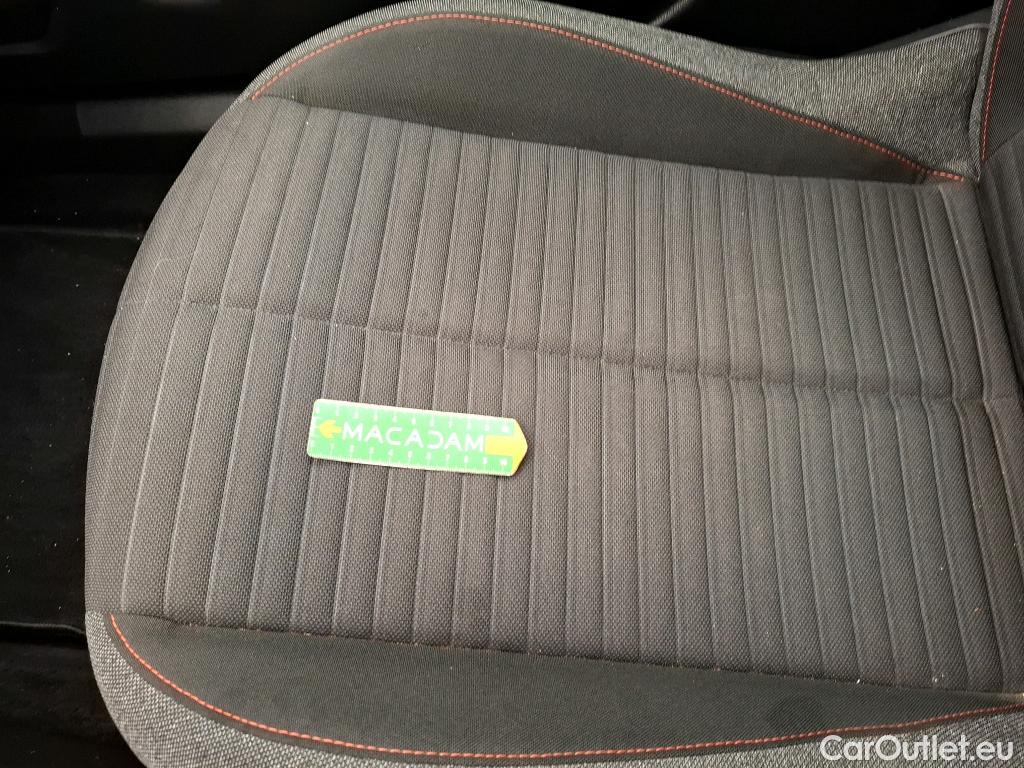  Peugeot  2008  Active Business 1.2 PureTech 130CV BVA8 E6d #15