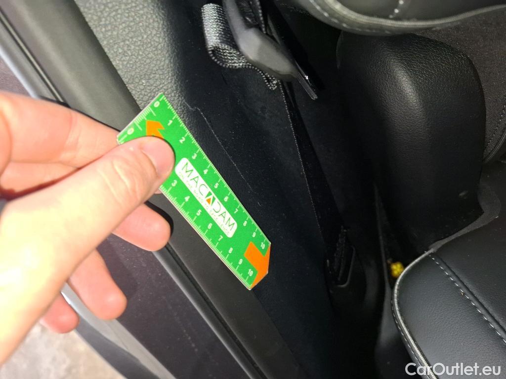  Hyundai  Santa Fe HYUNDAI  / 2020 / 5P / SUV 1.6 T-GDI 265 PHEV HTRAC BUSINESS AUTO #11