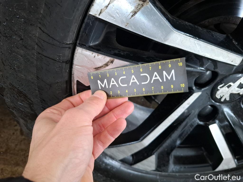  Peugeot  2008  Allure Business 1.5 HDi 110CV BVM6 E6d #22