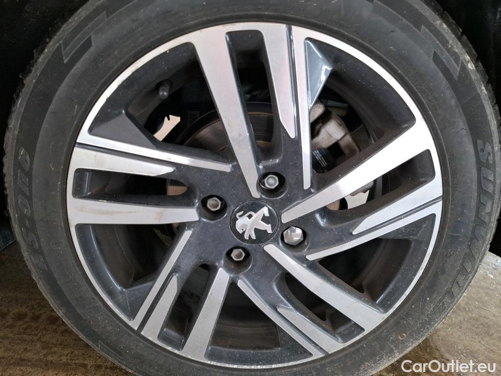  Peugeot  208  Allure Business 1.2 PureTech 100CV BVM6 E6d #14