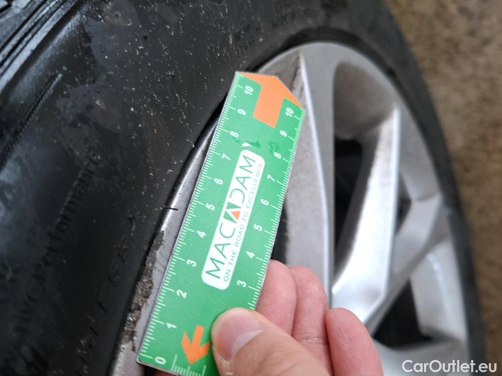  Cupra  Formentor CUPRA  / 2020 / 5P / SUV 1.5 TSI 150ch DSG7 Business Edition #9